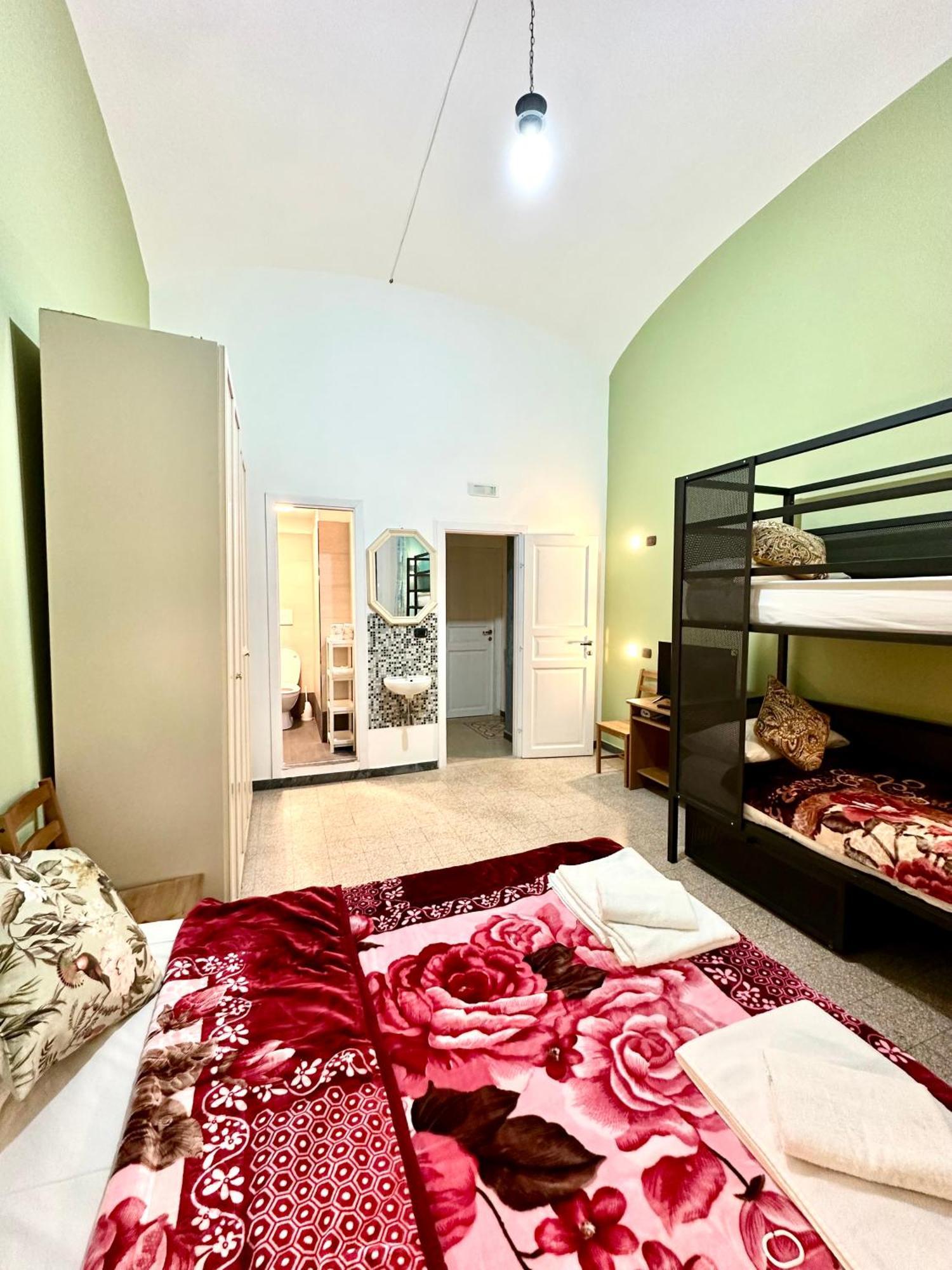 B&B Termini Colosseo Suite Roma Esterno foto