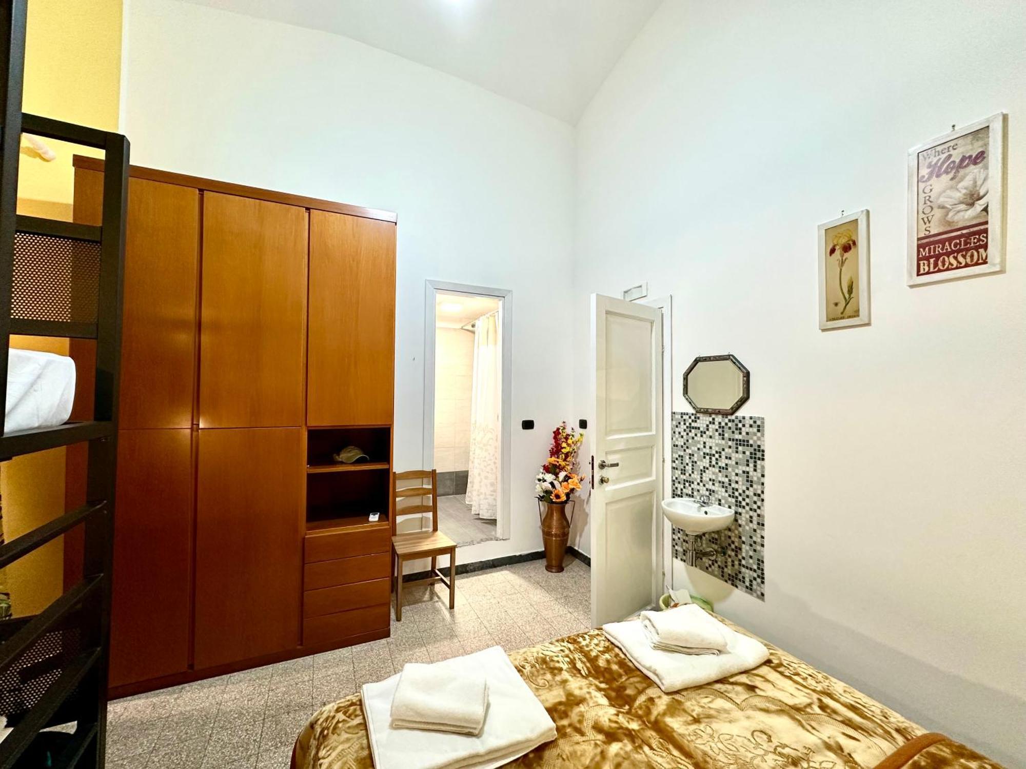 B&B Termini Colosseo Suite Roma Esterno foto
