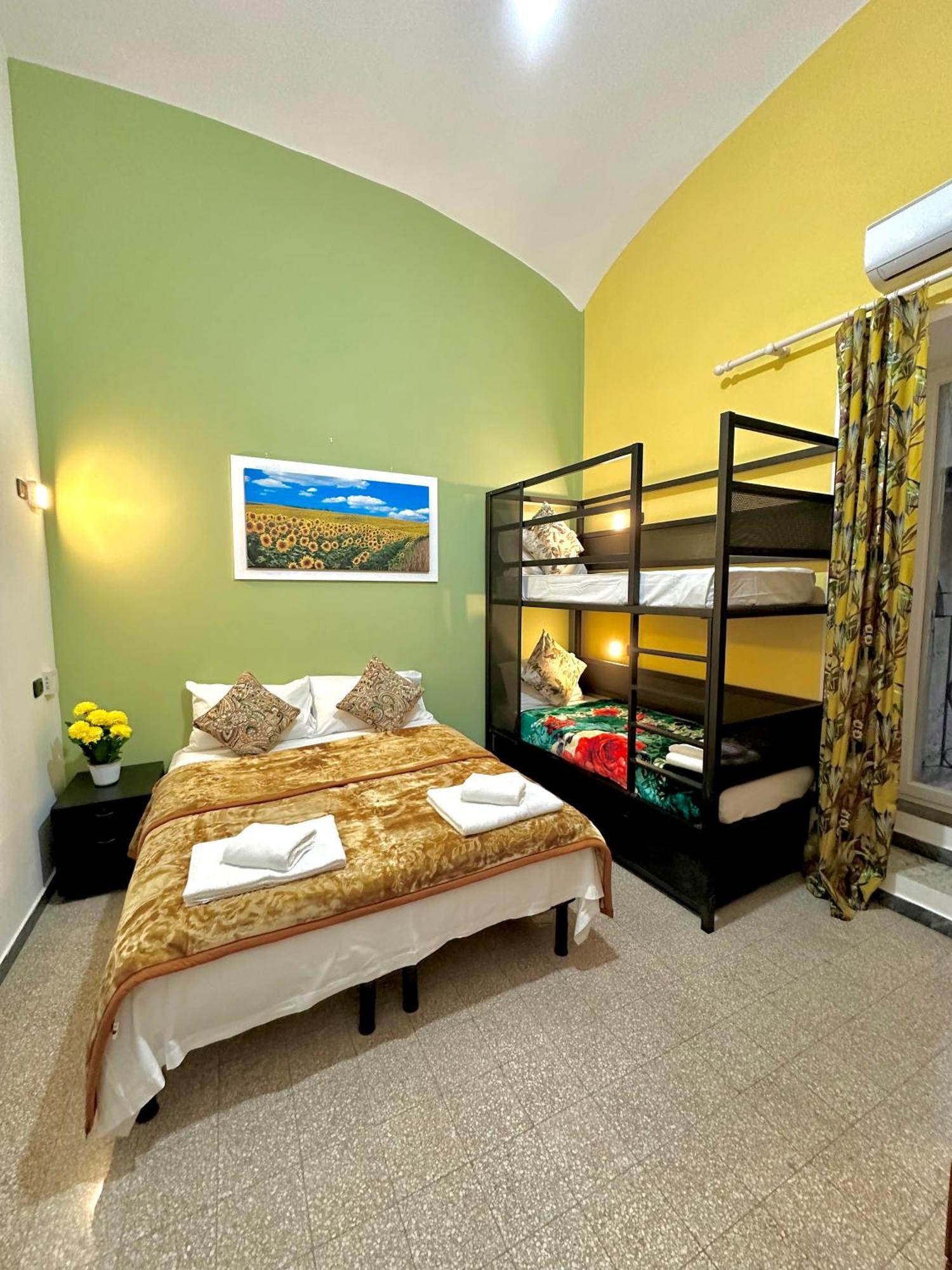 B&B Termini Colosseo Suite Roma Esterno foto